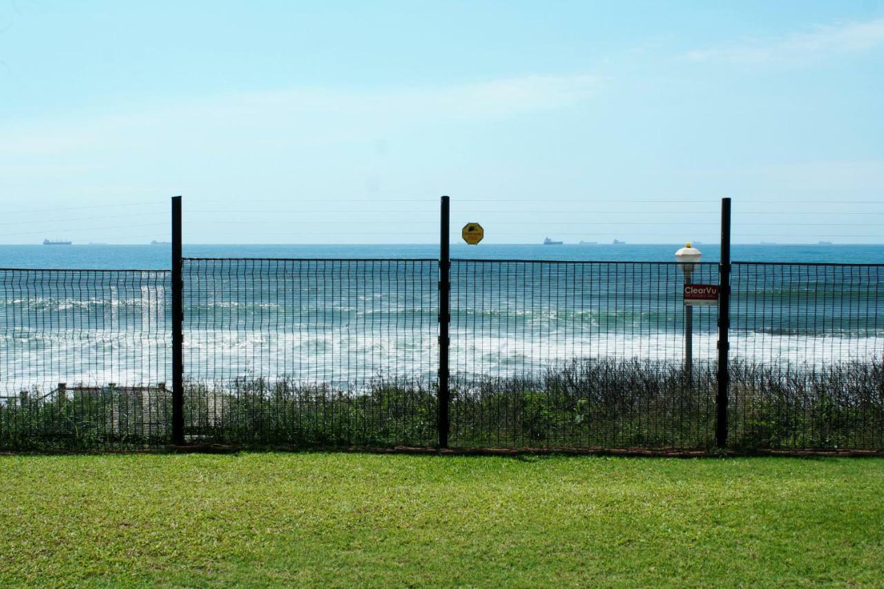 2 Bronze Umhlanga Apartment Durban